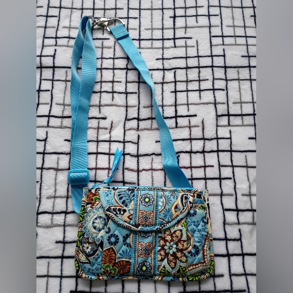 Vera Bradley Fanny Pack Floral Blue - Or Crossbody Bag